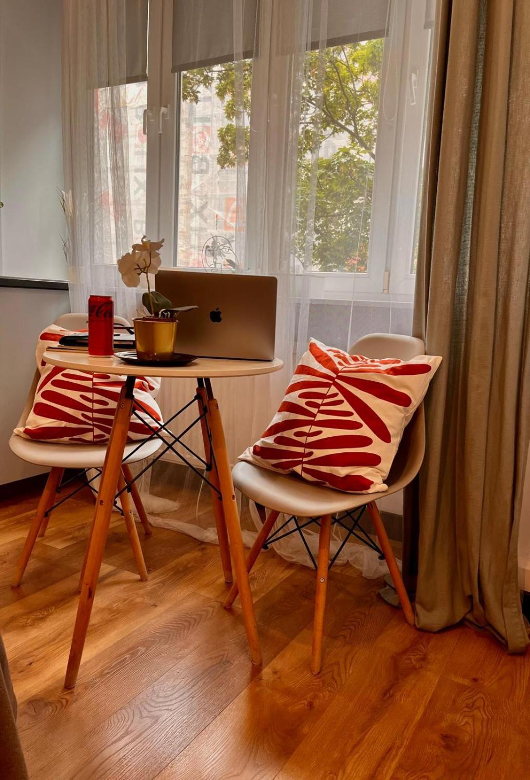 Special 1 Bed Room Condo Warszawa Center Esterno foto